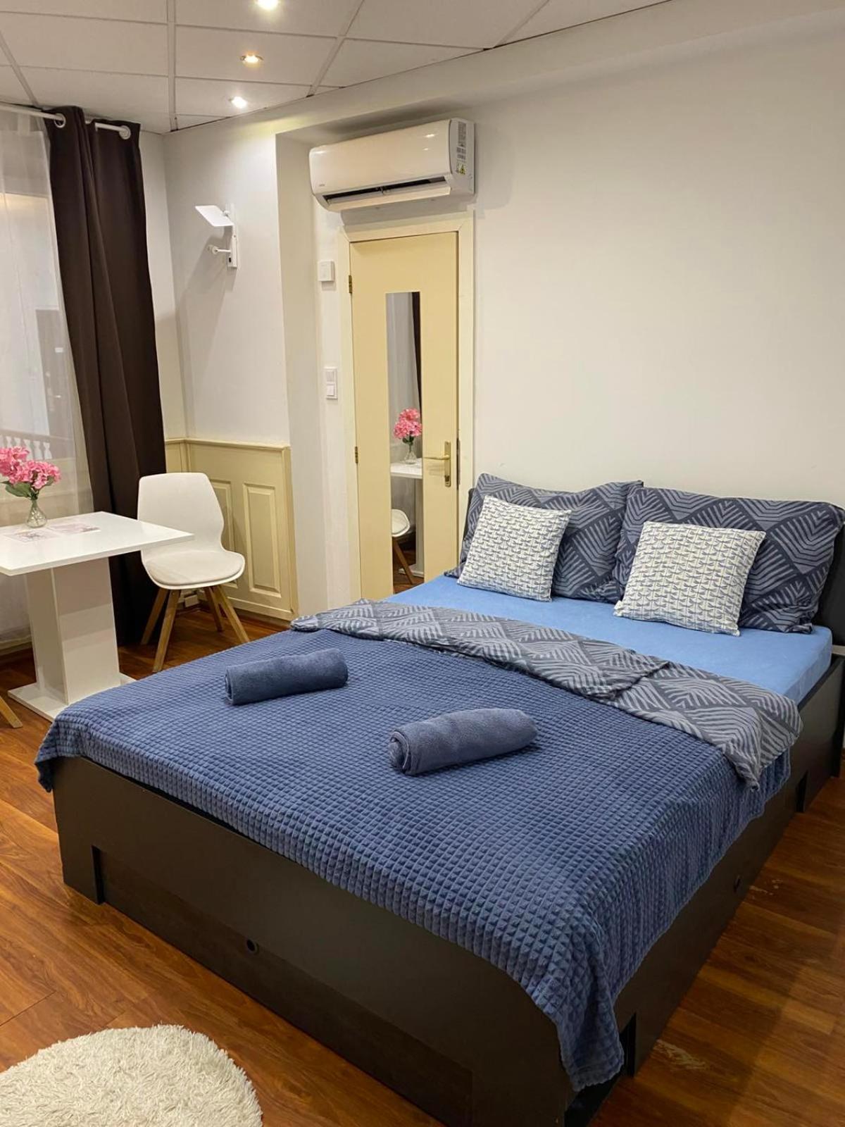 Malasits Apartman Győr Exterior foto